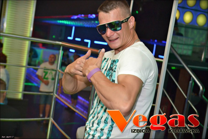 Crouzer & Young Dee w klubie Vegas