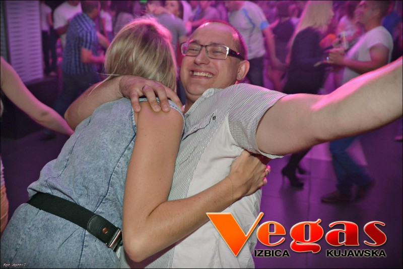 Crouzer & Young Dee w klubie Vegas