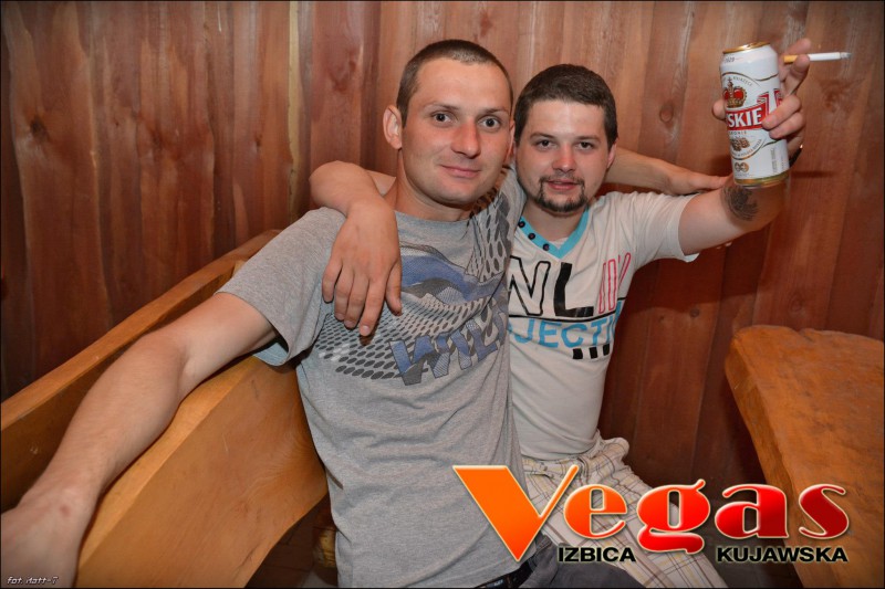 Crouzer & Young Dee w klubie Vegas