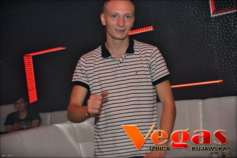 Crouzer & Young Dee w klubie Vegas