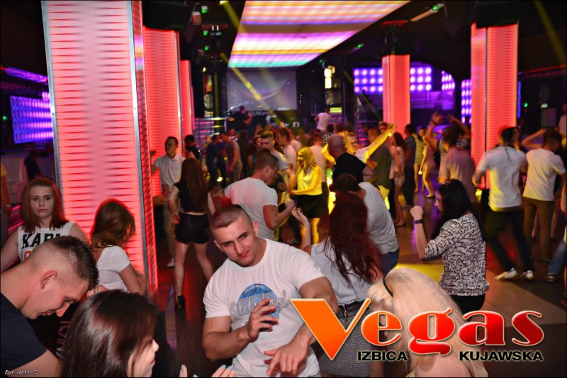 Crouzer & Young Dee w klubie Vegas