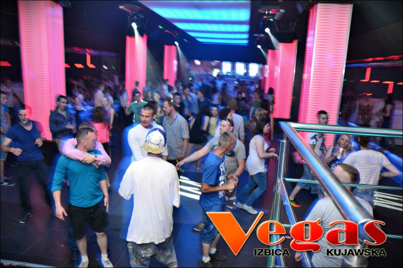 Crouzer & Young Dee w klubie Vegas