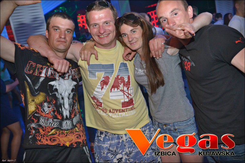Crouzer & Young Dee w klubie Vegas