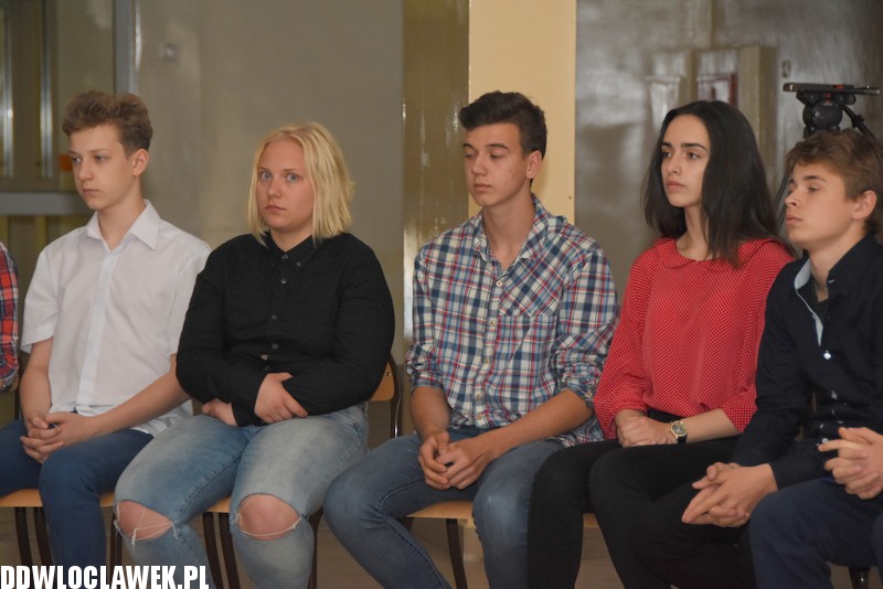 Gimnazjum numer 4 dołącza do P@t
