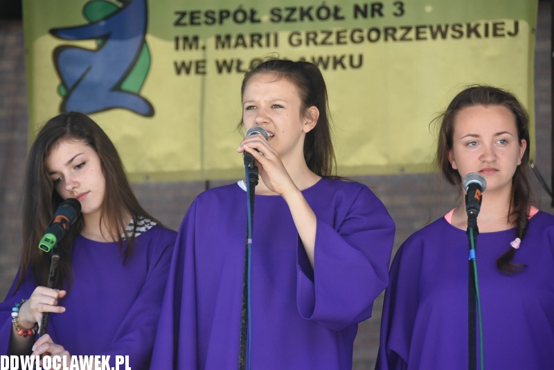Motokrew przed Wzorcownią