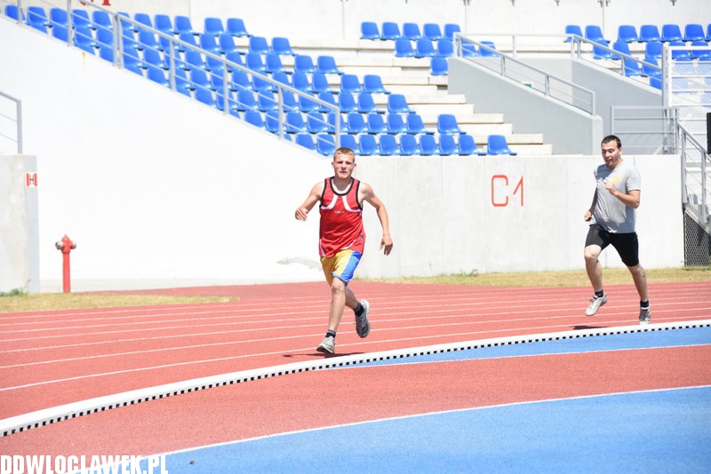 Olimpiada Hefajstosa na stadionie