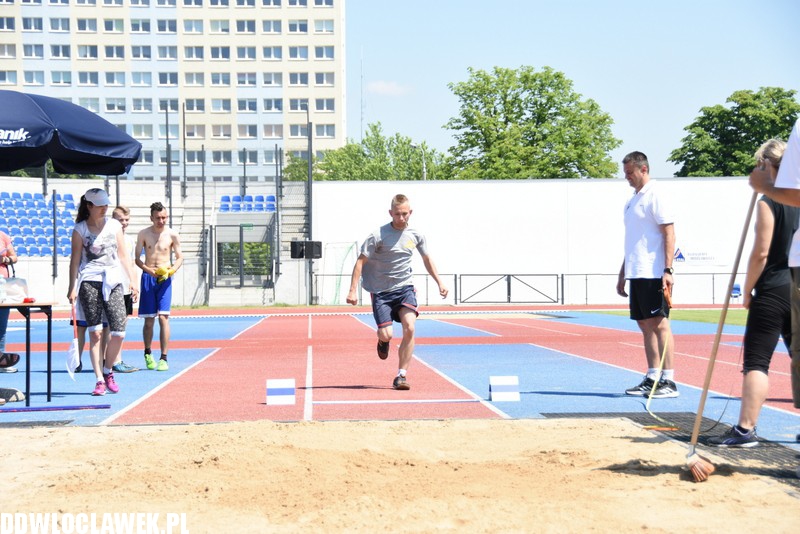 Olimpiada Hefajstosa na stadionie