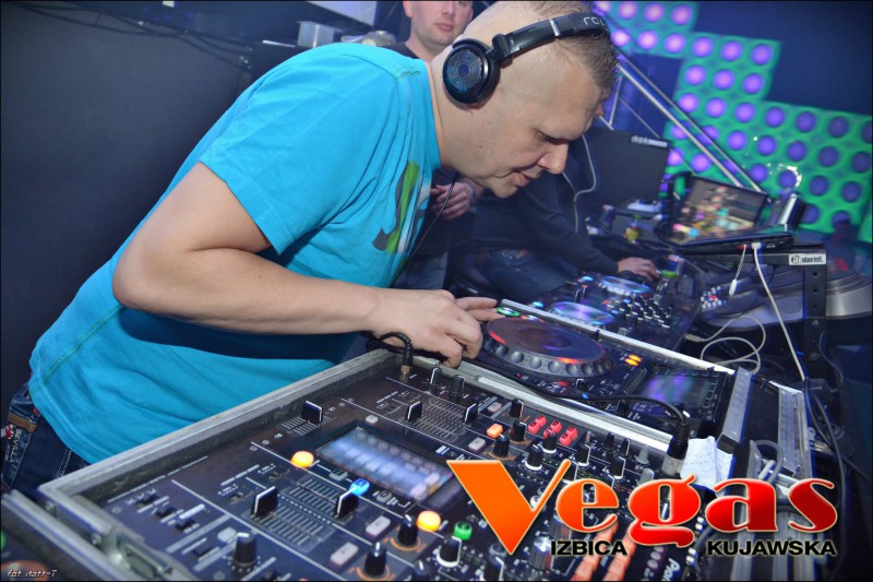 Clubbase & Maniana w klubie Vegas