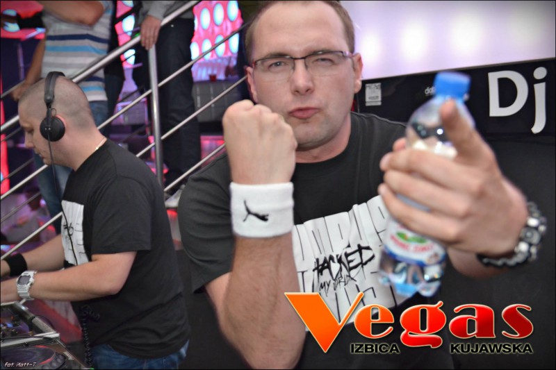 Clubbase & Maniana w klubie Vegas