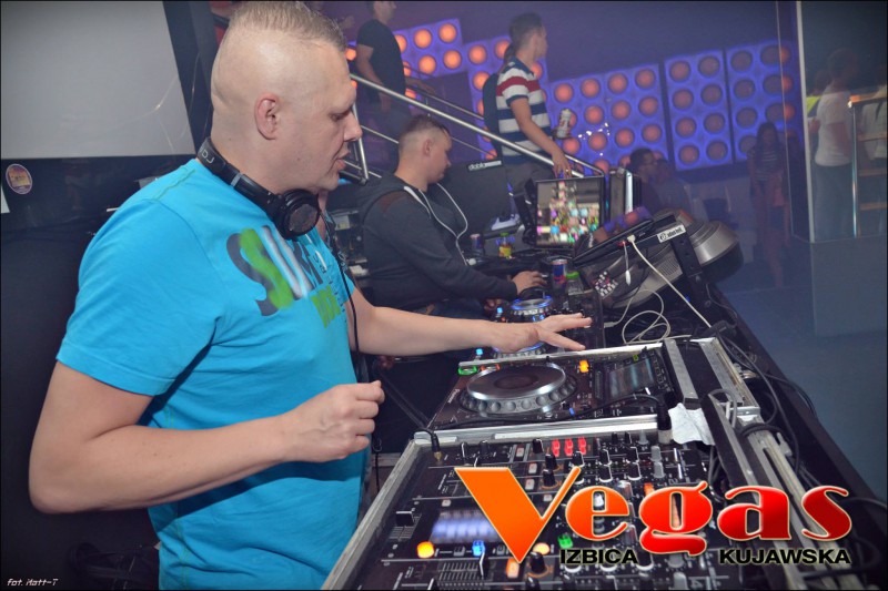 Clubbase & Maniana w klubie Vegas