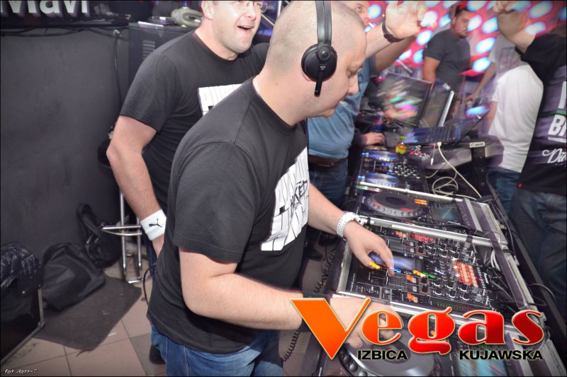 Clubbase & Maniana w klubie Vegas