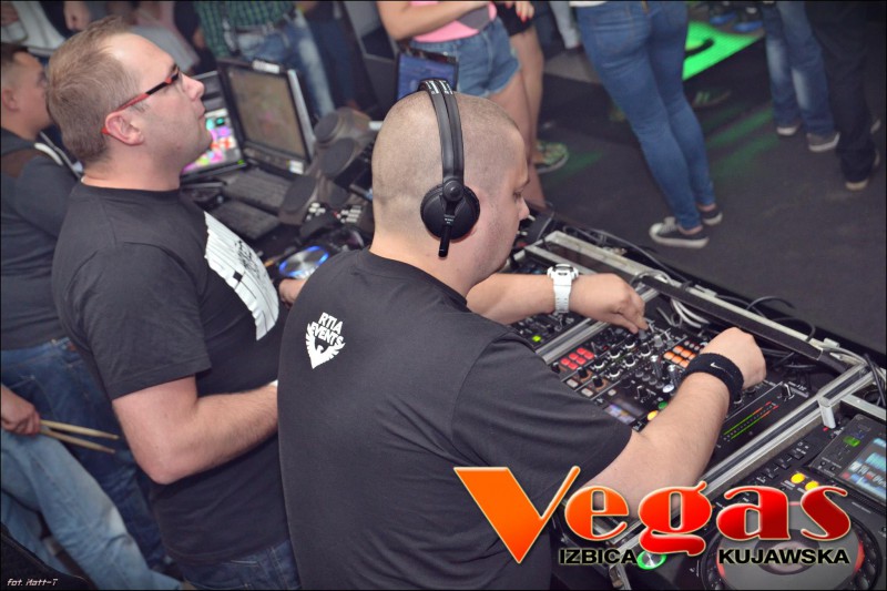 Clubbase & Maniana w klubie Vegas