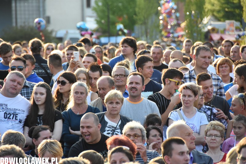 Występ kabaretu Łowcy.B