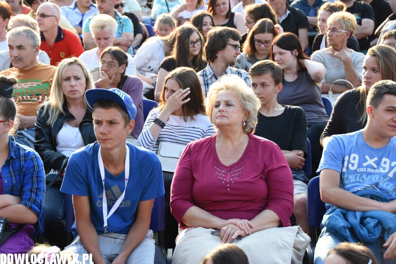 Występ kabaretu Łowcy.B
