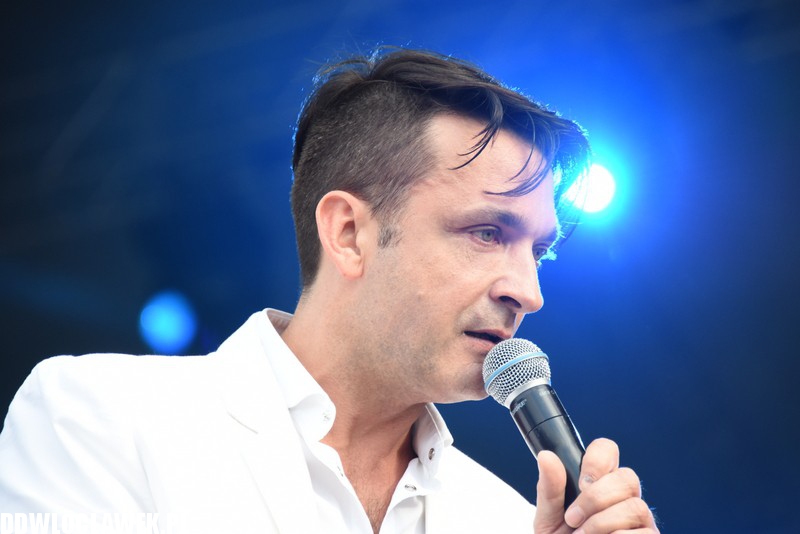Występ iluzjonisty Macieja Pola