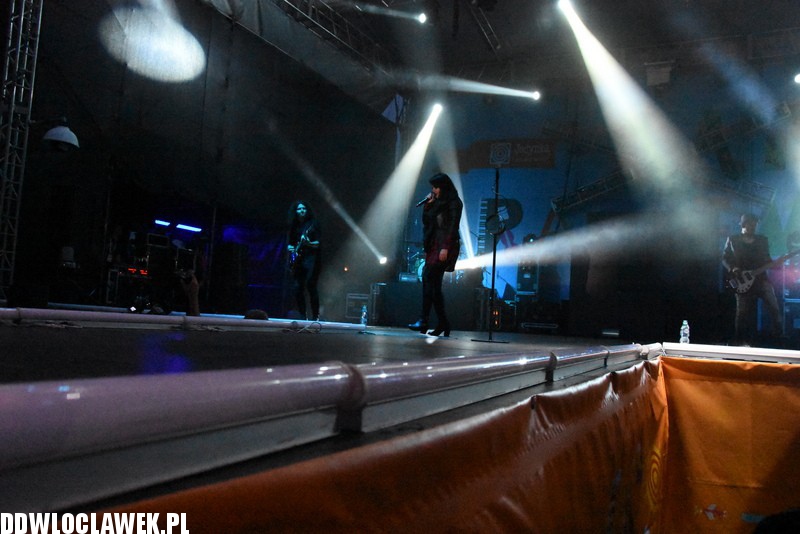 Koncert Ewy Farnej we Włocławku