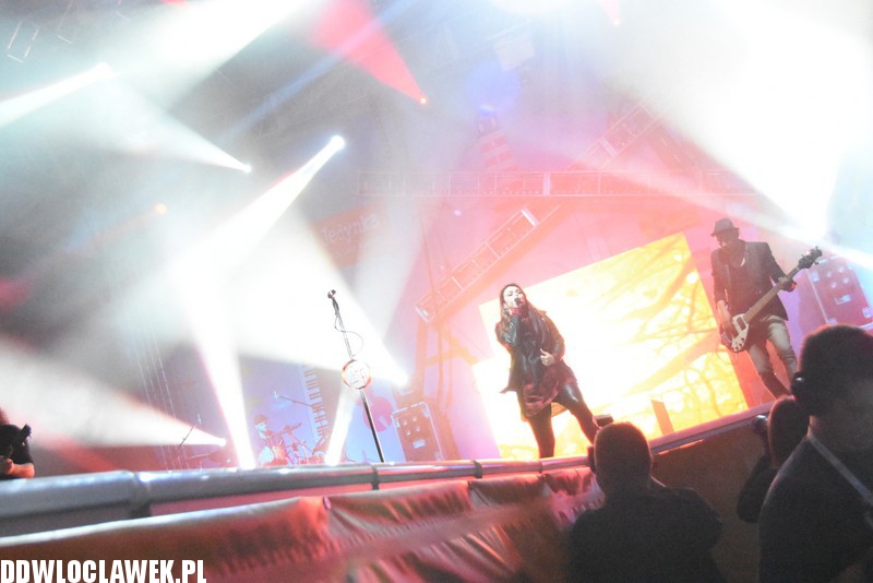Koncert Ewy Farnej we Włocławku