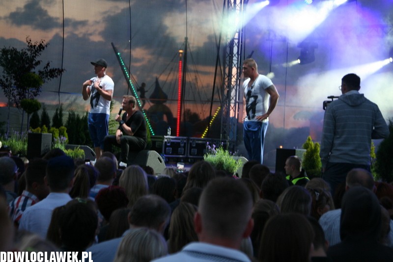 Kocenrt zespołu Weekend w Kikole
