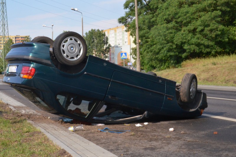 BMW dachowało przy Falbance
