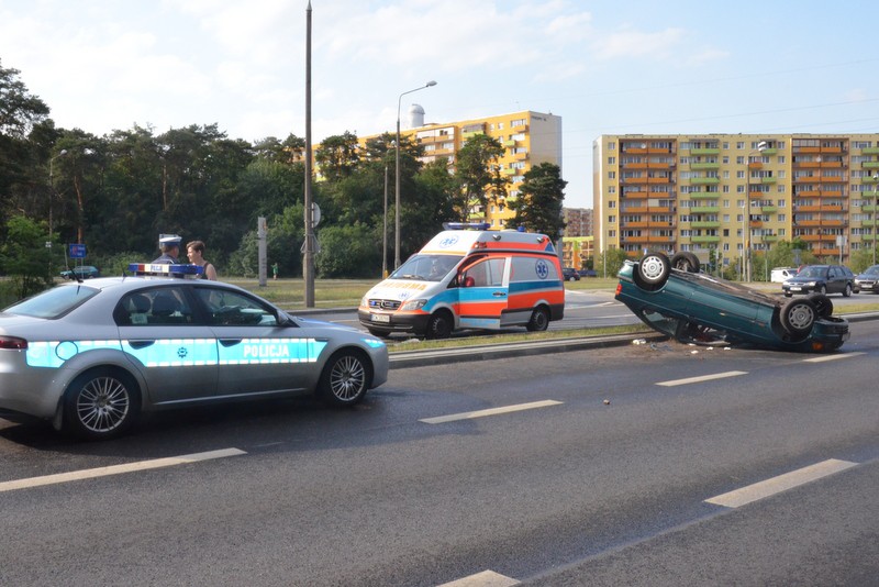 BMW dachowało przy Falbance