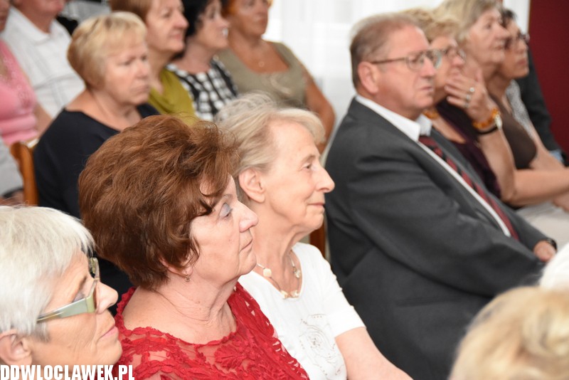 W rytmie walca przez Europę