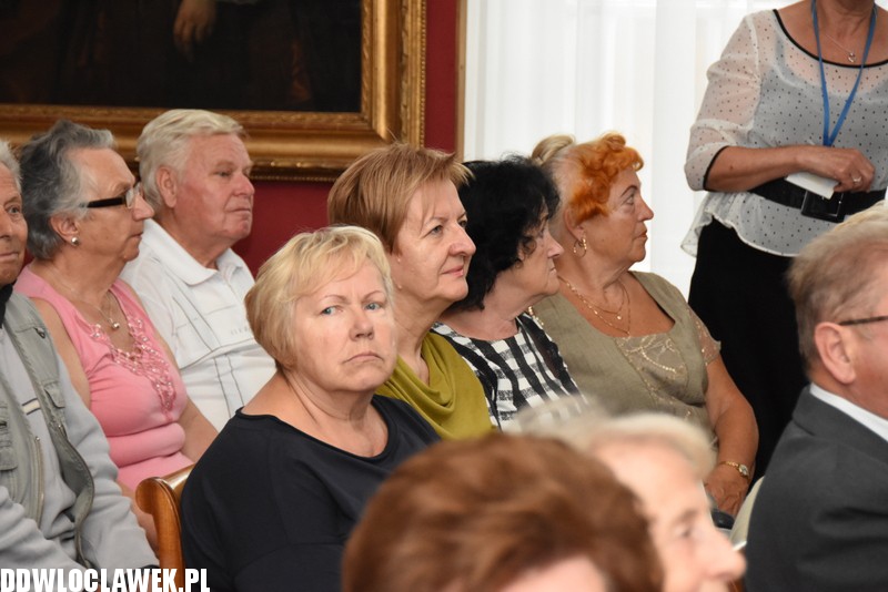 W rytmie walca przez Europę