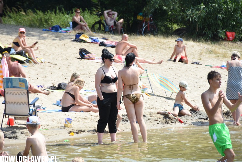 Upalna sobota nad Wikaryjką