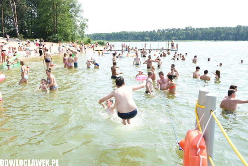 Upalna sobota nad Wikaryjką