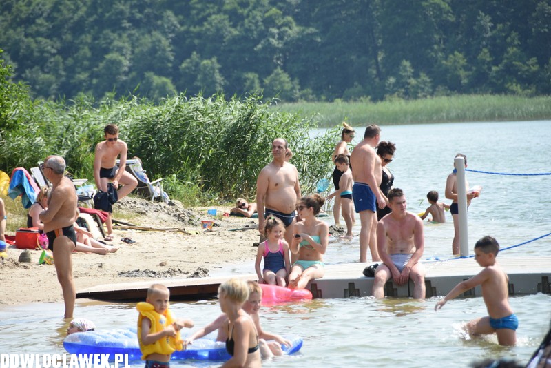 Upalna sobota nad Wikaryjką
