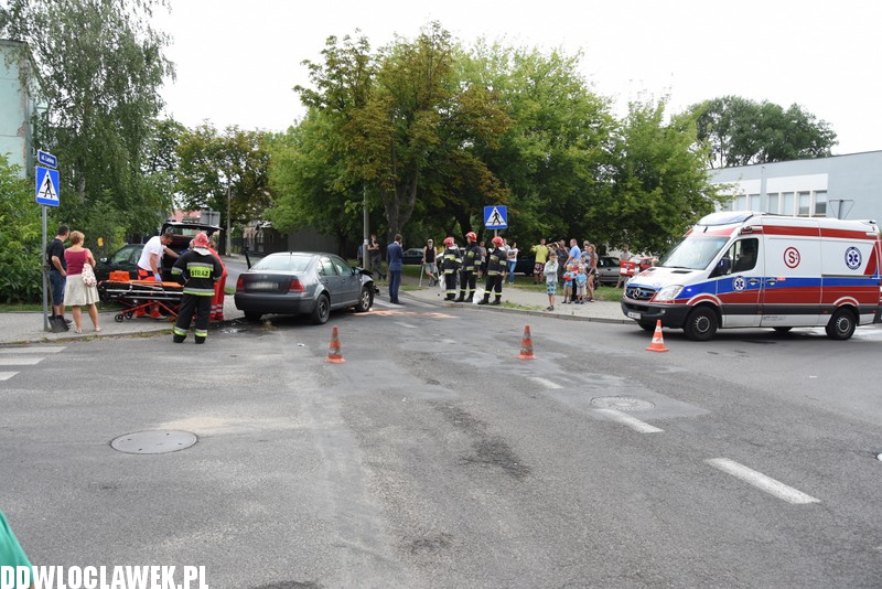 Kolizja na skrzyżowaniu Leśnej i Ptasiej