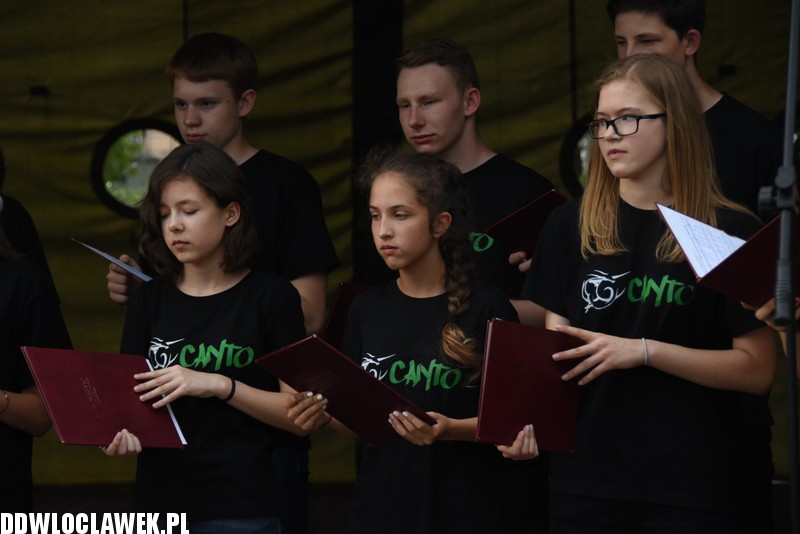 Piknik historyczny na bulwarach