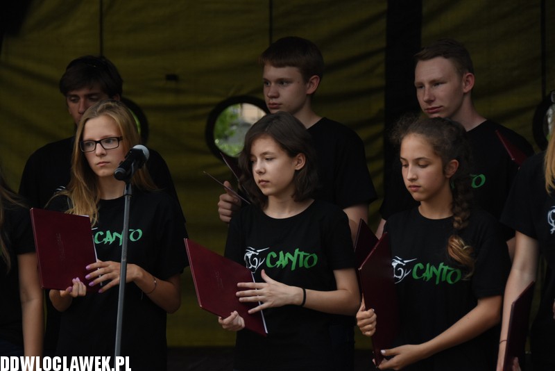 Piknik historyczny na bulwarach