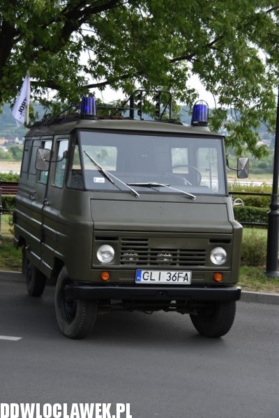 Piknik historyczny na bulwarach