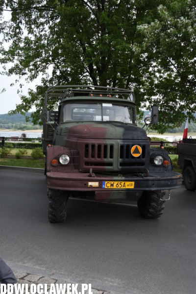 Piknik historyczny na bulwarach