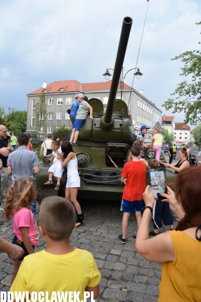 Piknik historyczny na bulwarach
