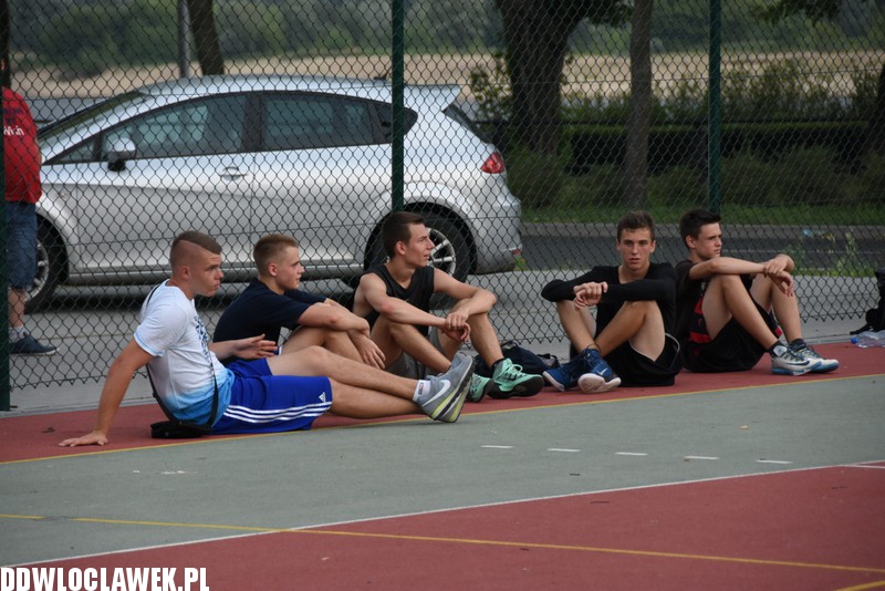 Turniej koszykóki na bulwarach