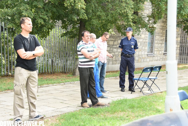 Policjanci oddali krew dla ofiar wypadków