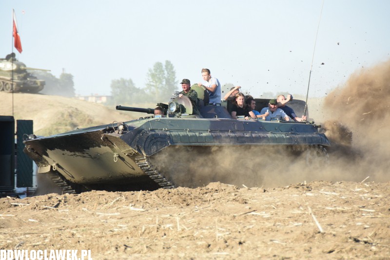 Piknik militarny w Choceniu