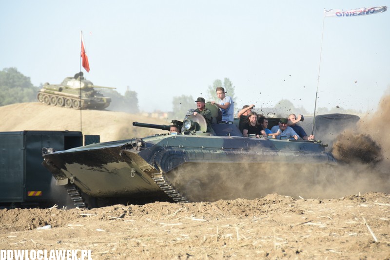 Piknik militarny w Choceniu