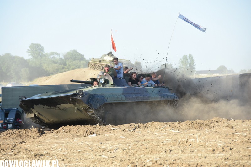 Piknik militarny w Choceniu