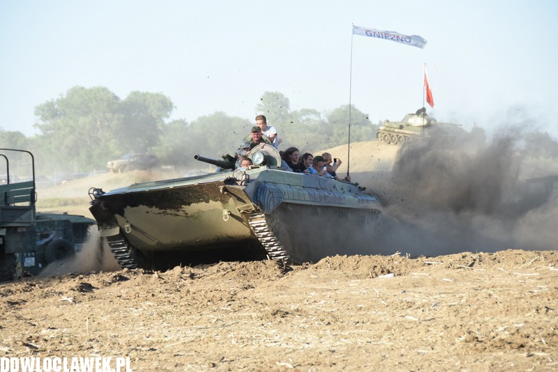 Piknik militarny w Choceniu