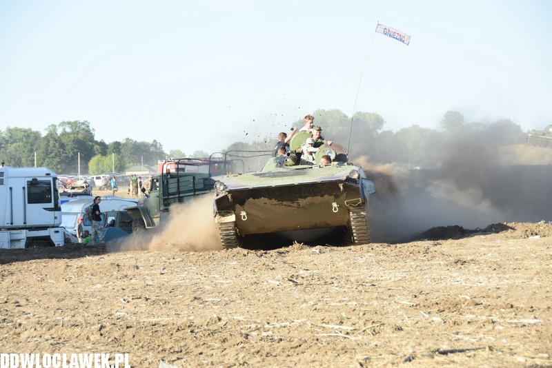 Piknik militarny w Choceniu