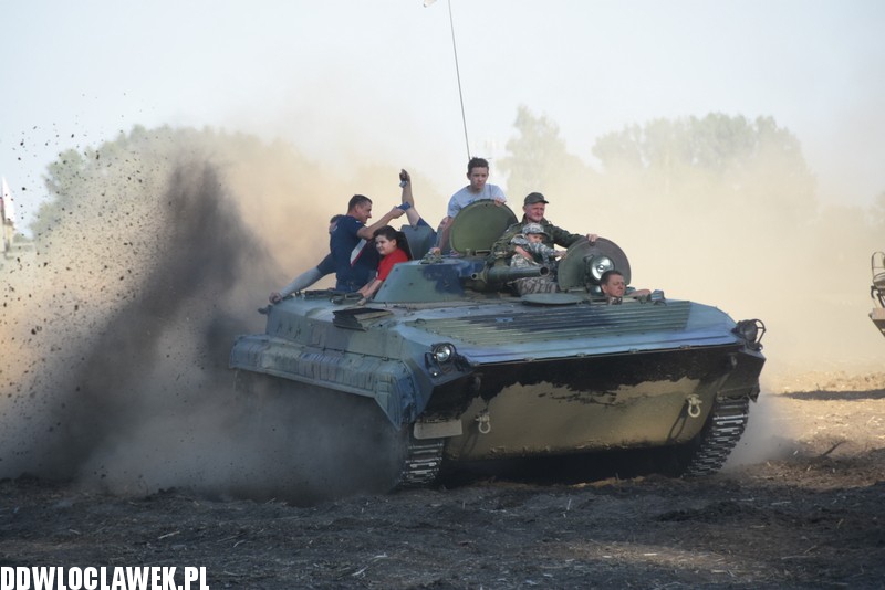 Piknik militarny w Choceniu
