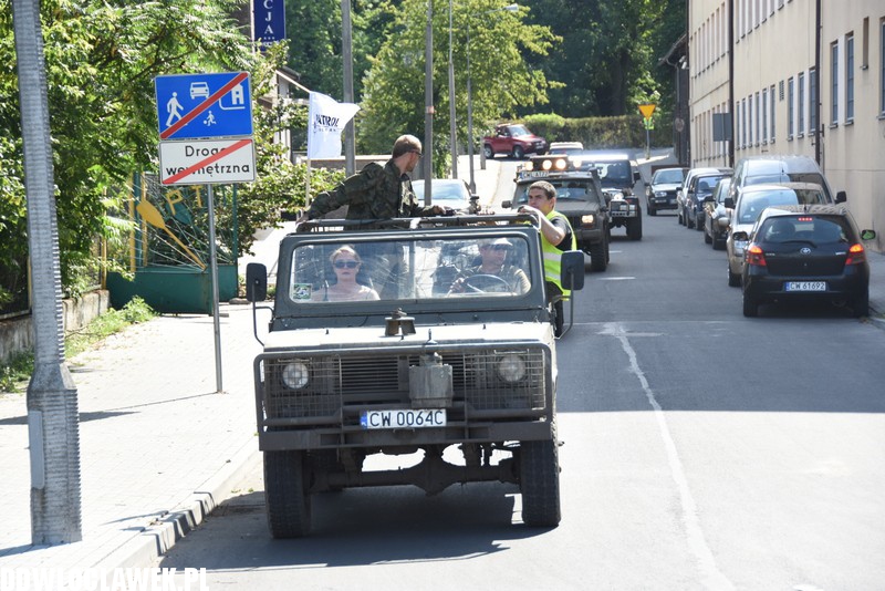 Zlot pojazdów militarnych na przystani