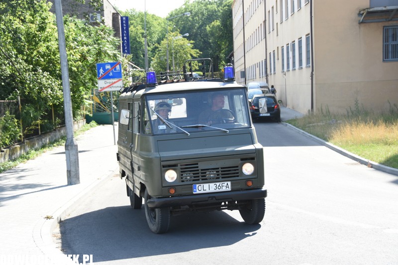 Zlot pojazdów militarnych na przystani