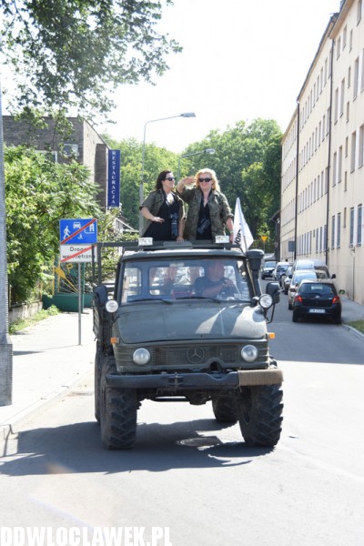 Zlot pojazdów militarnych na przystani