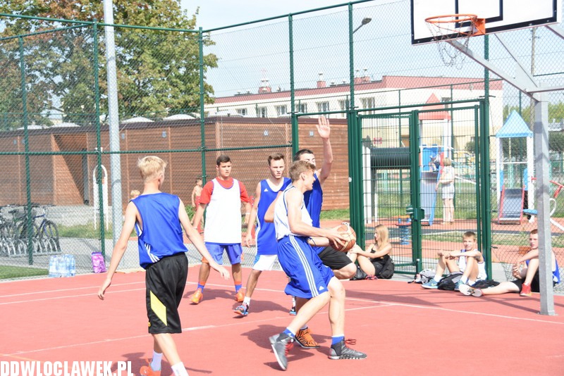 Turniej koszykówki z AKM