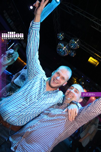 Piątek 31.07 Million Club
