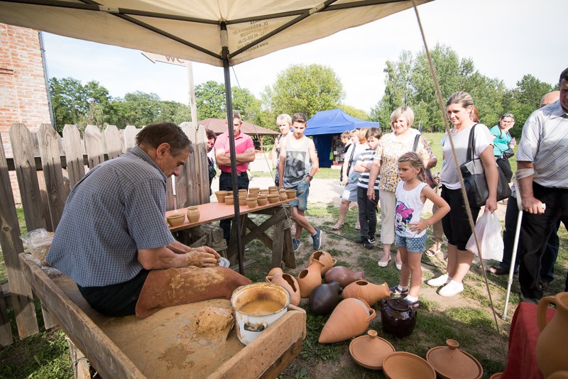 Festyn folklorystyczny w Kłóbce