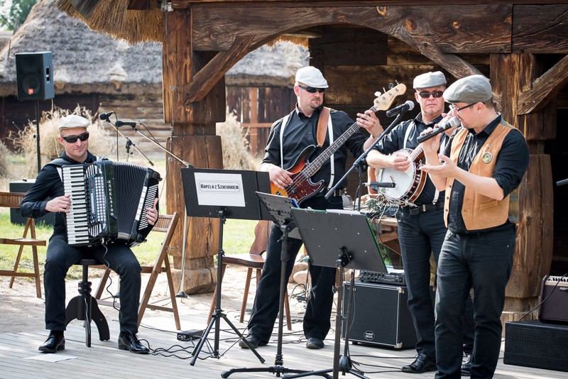 Festyn folklorystyczny w Kłóbce